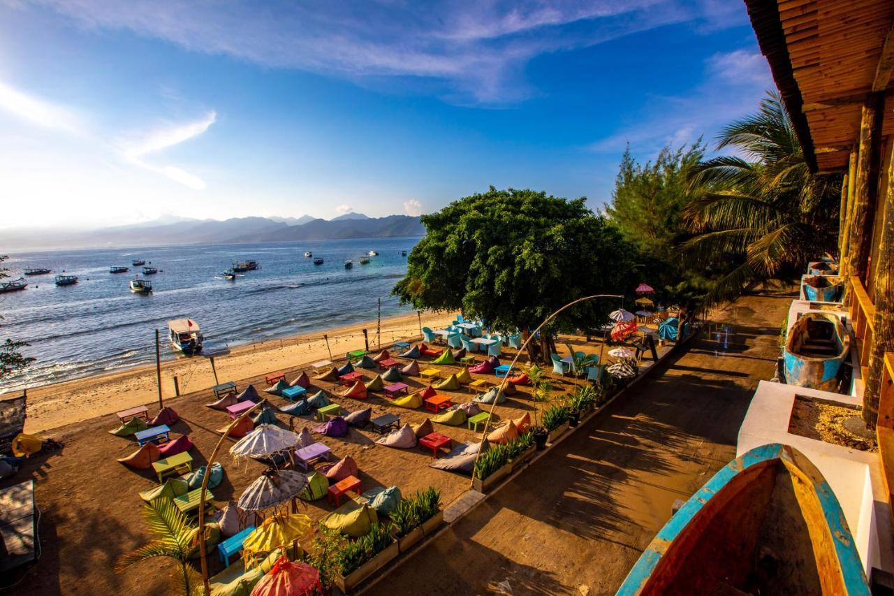Gili Sands Hotel & Bar Gili Trawangan Exterior photo